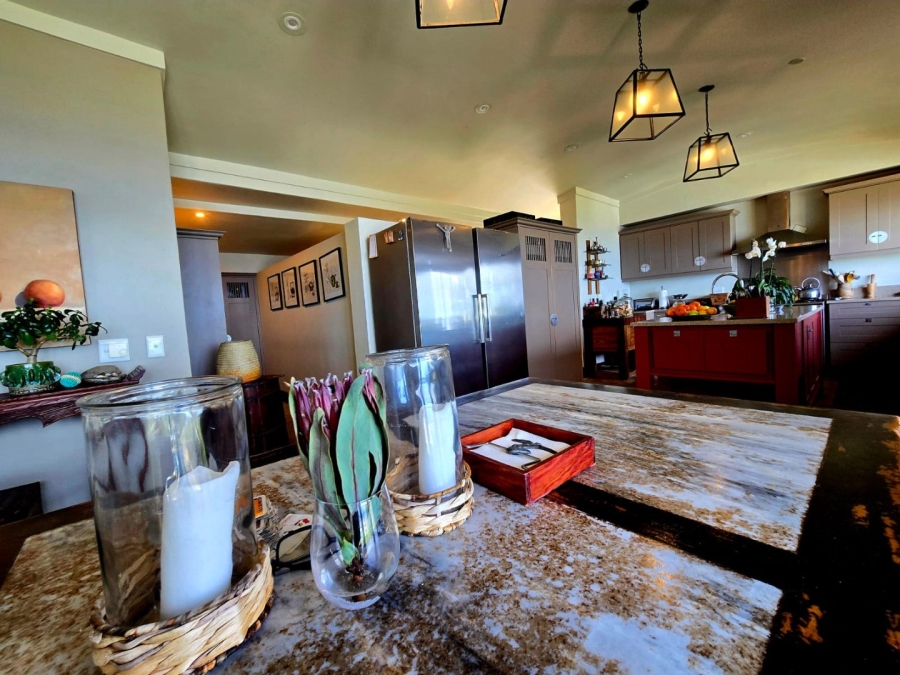 8 Bedroom Property for Sale in Oubaai Western Cape